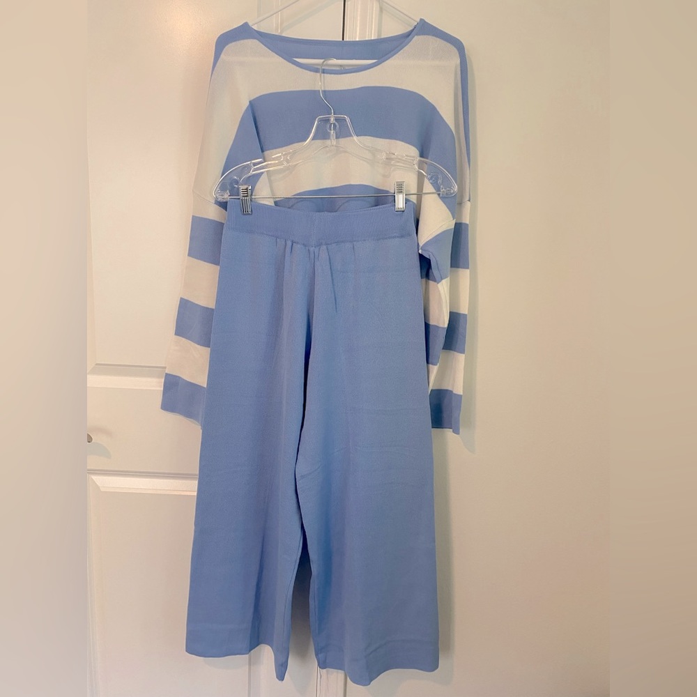 Beautiful baby blue long sleeve pants SET